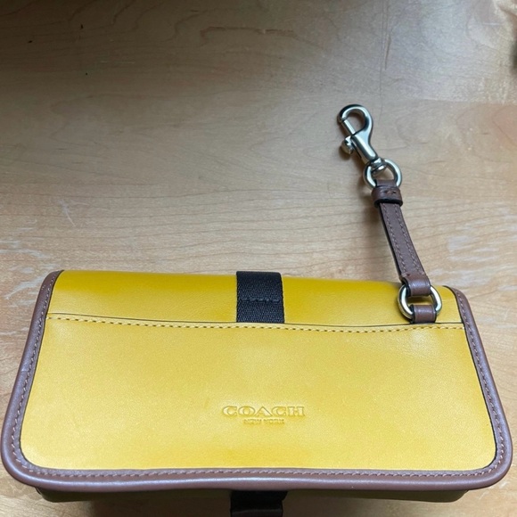 Coach Racer Pouch Sungold Smooth Calf Leather pouch - Picture 4 of 4